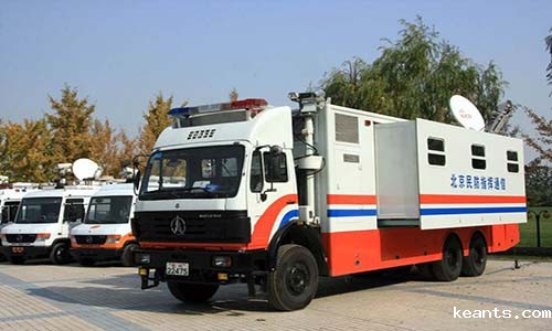 1545373008742955.jpg 应急通信指挥车.jpg