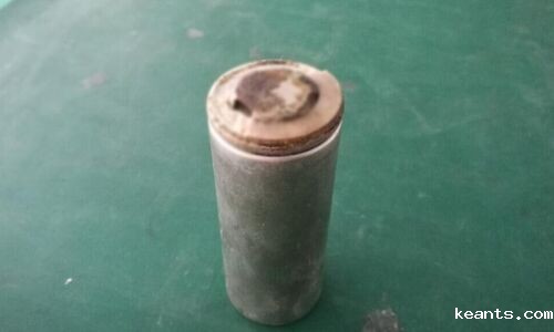 1545623471550588.jpg 锂电池漏液.jpg