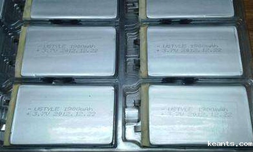 1545723123633800.jpg 锂电芯.jpg