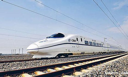 1546496382265314.jpg 车载式UPS在铁路的应用.jpg