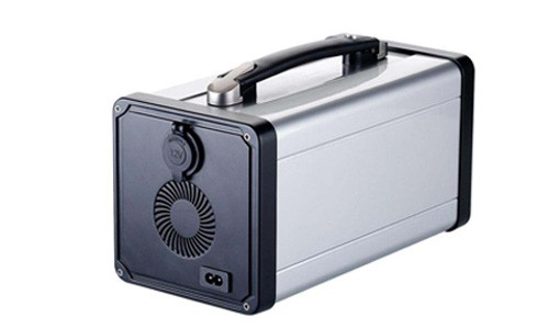 1547432072534425.jpg 便携式UPS户外移动电源.jpg