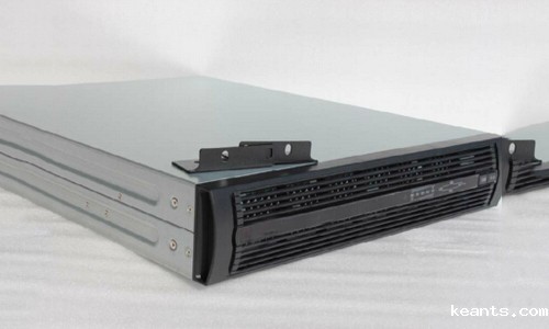 1551317903599319.jpg 机架式UPS电源.jpg