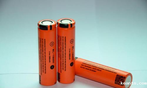 1551757170782335.jpg 锂电池.jpg