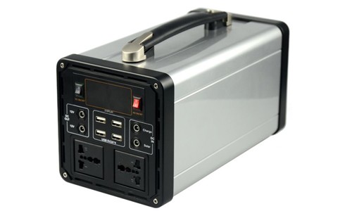 1555293675568174.jpg 便携式UPS电源.jpg