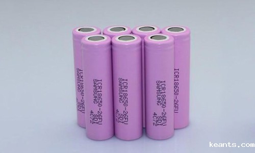 锂电芯.jpg 锂电芯.jpg