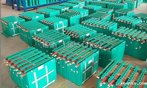 磷酸铁锂电池.jpg 磷酸铁锂电池.jpg