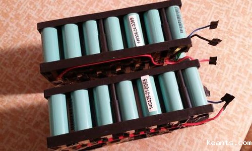 锂电电解液.jpg 锂电电解液.jpg