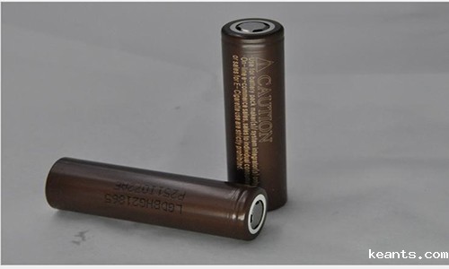 锂电池燃烧爆炸.jpg 锂电池燃烧爆炸.jpg