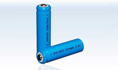 铁锂电池保养.jpg 铁锂电池保养.jpg