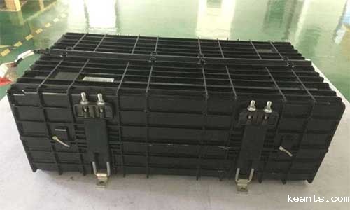 磷酸铁锂电池.jpg 磷酸铁锂电池.jpg