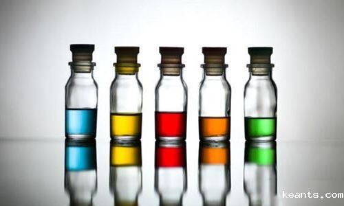 锂离子电池电解液.jpg 锂离子电池电解液.jpg