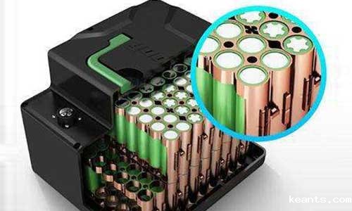 锂电池PACK组装.jpg 锂电池PACK组装.jpg