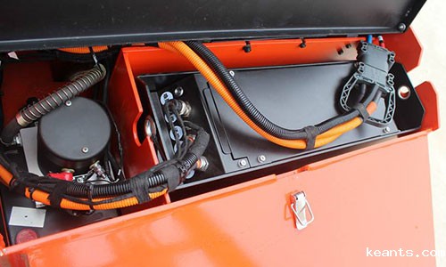 锂电池叉车.jpg 锂电池叉车.jpg