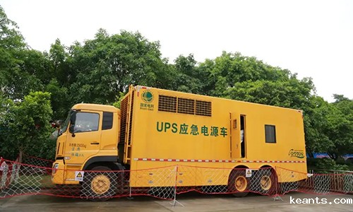 UPS应急电源车.jpg UPS应急电源车.jpg