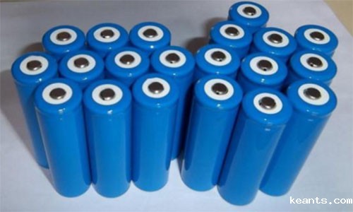 <b>磷酸铁锂电池、三元锂电池，氢燃料电池未来趋势将如何发展?</b>