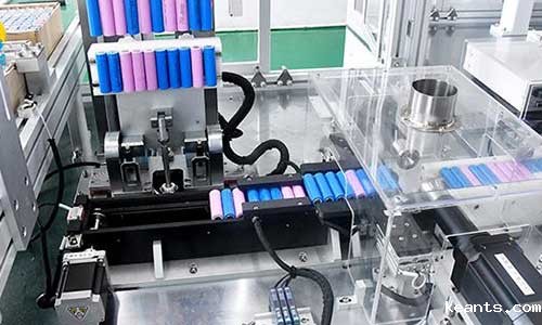 <b>必威bw1191装设备多少钱?锂电池自动组装设备解析</b>