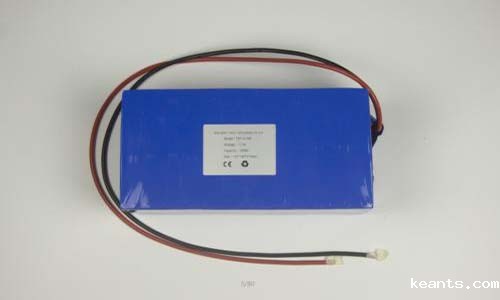 <b>磷酸铁锂电池包电压与容量有什么关系</b>