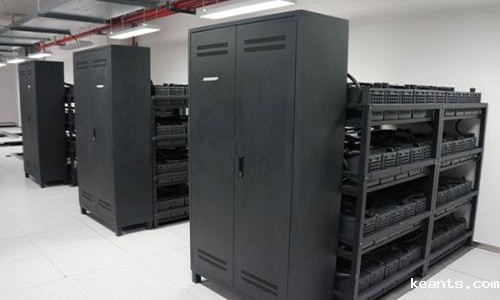 <b>电容在UPS电池中起到什么作用</b>