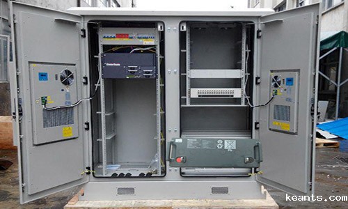 <b>UPS蓄电池在室外基站应用的问题</b>