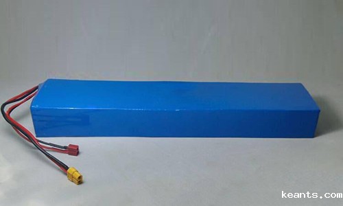 <b>爱玛锂电池电动车和车用蓄电池的对比</b>