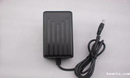 <b>锂电池、蓄电池充电器和适配器的区别</b>