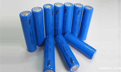 <b>三元必威bw1191安全备受质疑,该叫停三元锂电池吗</b>