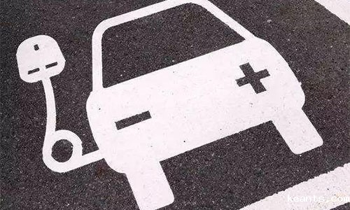 <b>锂电池价格会越来越便宜?2020年电动车必威bw1191成本有望下降</b>