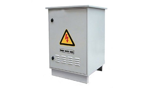 <b>UPS不间断电源厂家解读户外专用UPS的特点及应用</b>