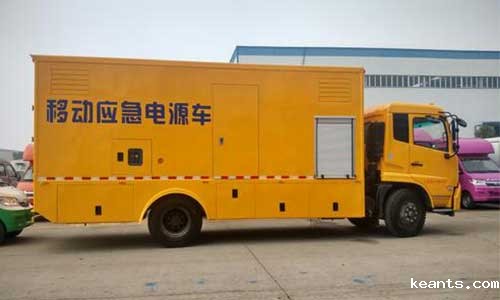 <b>UPS生产厂家详解UPS电源在车辆上的应用</b>