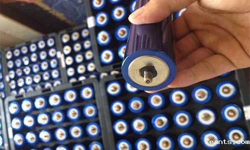 <b>锂电池潜艇续航效果如何?锂电池潜艇有什么优势</b>